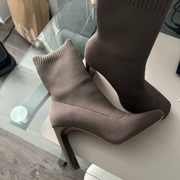 Sock booties - Picture 2 of 2